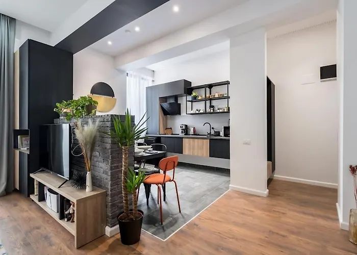 Apartament 15 - New Building & Parking *