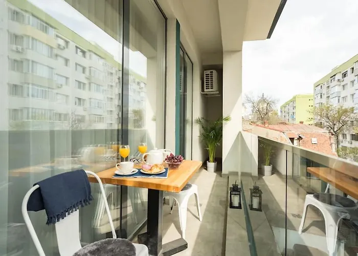 Apartament 15 - New Building & Parking