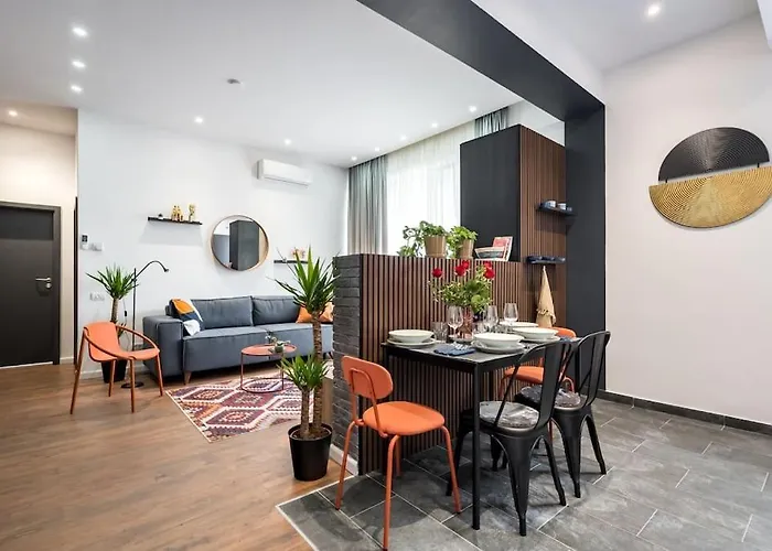 Apartament 15 - New Building & Parking