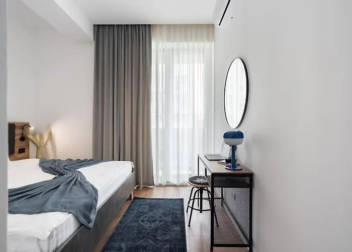 15 - New Building & Parking Apartament Bucureşti