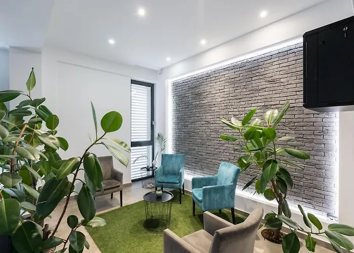 15 - New Building & Parking Bucureşti