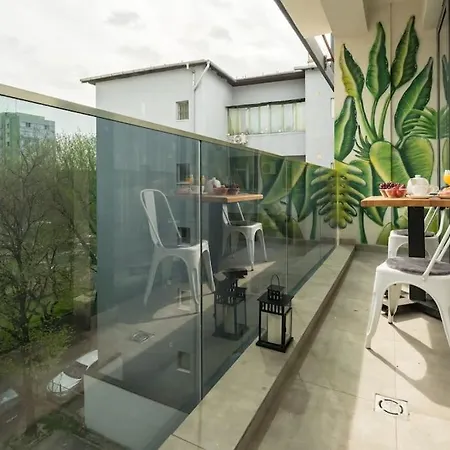 15 - New Building & Parking * Boekarest