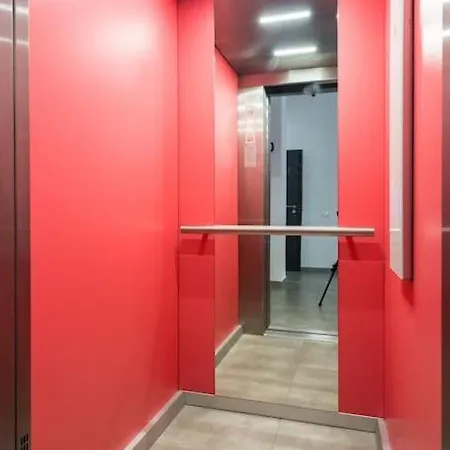 Apartment 15 - New Building & Parking *