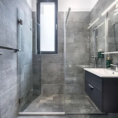 15 - New Building & Parking Appartement Bucarest