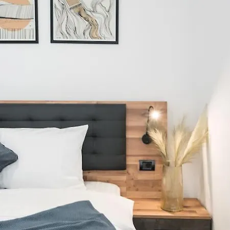 Appartement 15 - New Building & Parking Boekarest