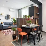 15 - New Building & Parking Apartman