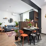Apartman 15 - New Building & Parking