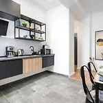15 - New Building & Parking * Bukarest