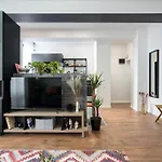 15 - New Building & Parking Apartman *