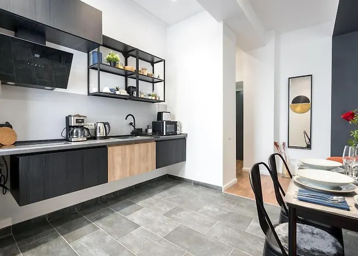 15 - New Building & Parking * Bucarest