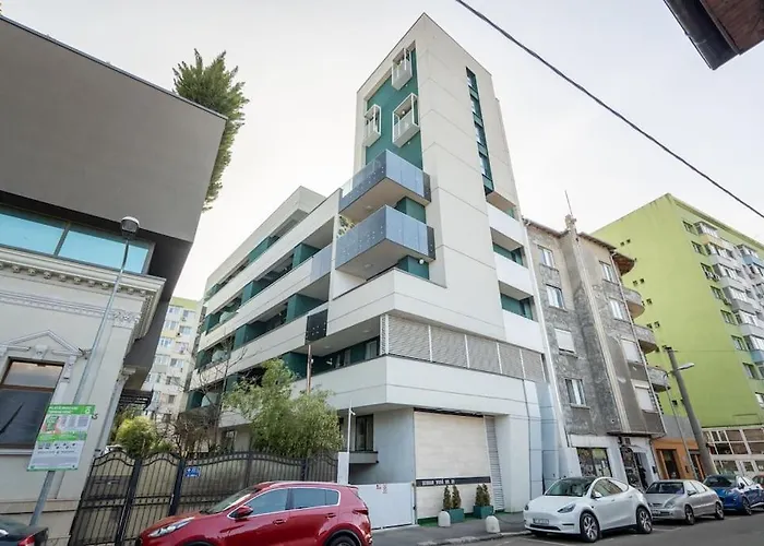 15 - New Building & Parking Appartamento